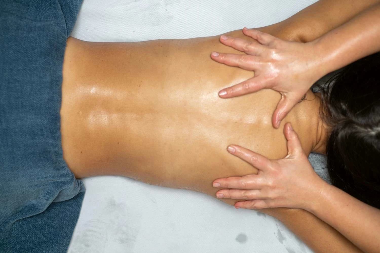 Swedish Thai massage in Gulshan Dhaka private spa room